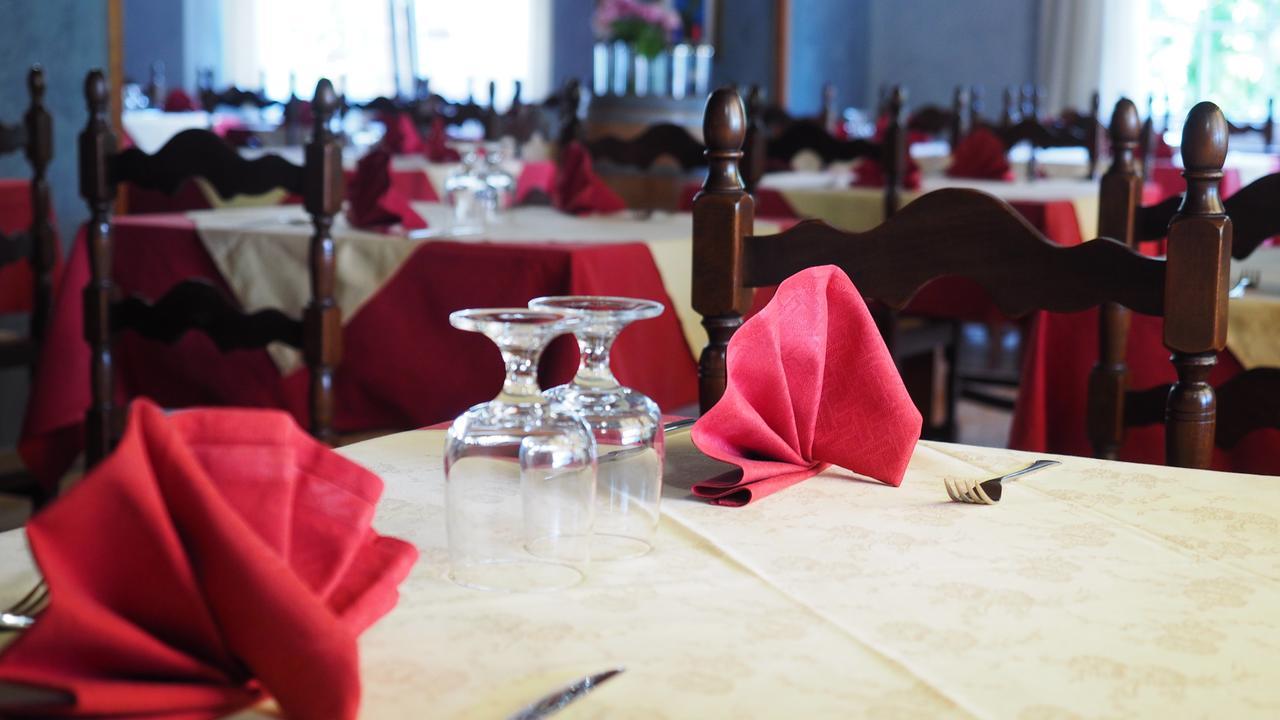Albergo Alla Stazione Roncegno Экстерьер фото