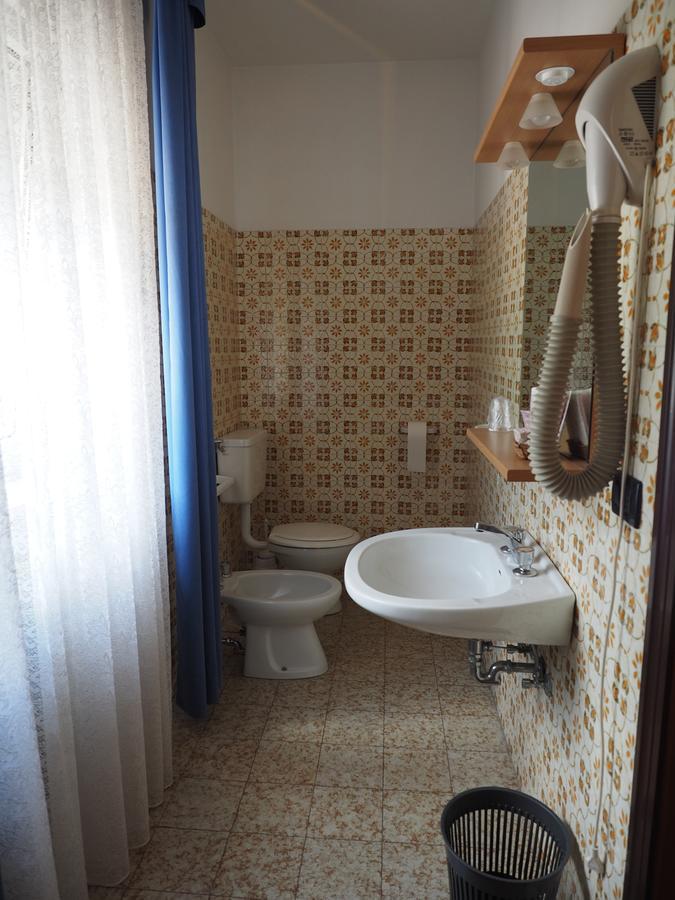 Albergo Alla Stazione Roncegno Экстерьер фото